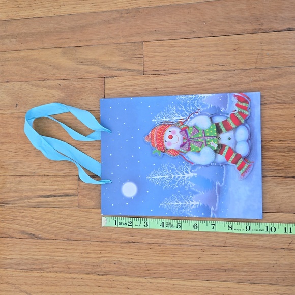 Set of 3 Christmas Gift Bags Snowman & Christmas Candy Holiday Gift Bags - Picture 9 of 9